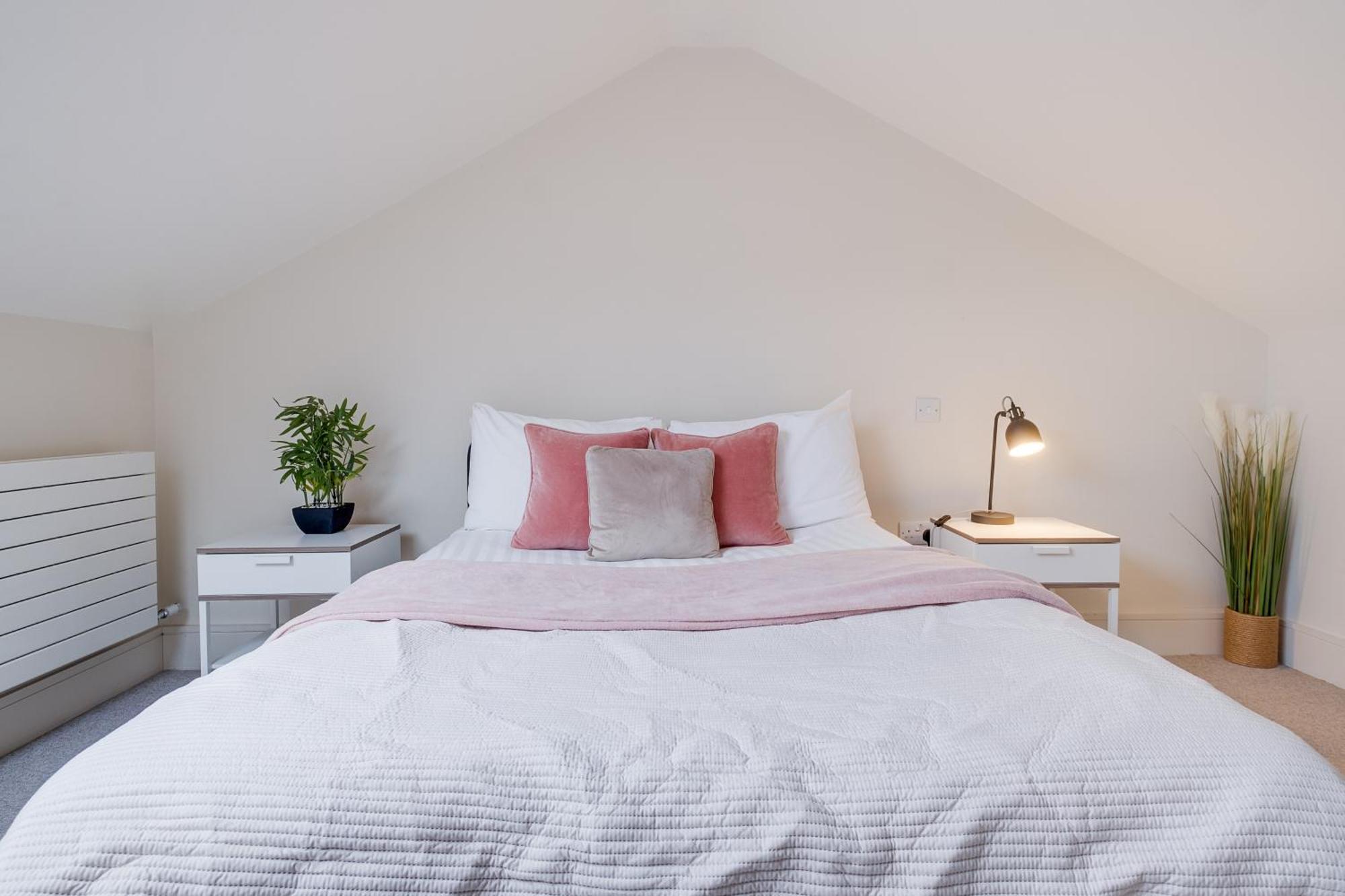 Osbourne House Pink 2 Bed, 2 And Half Bath Apartamento Birmingham Exterior foto